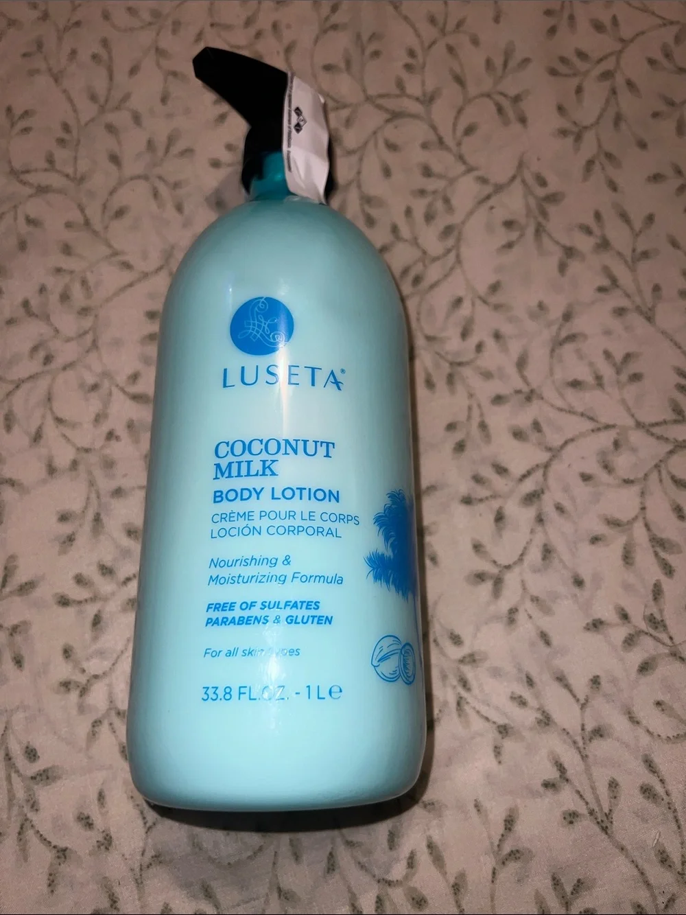 Luseta Coconut Milk Body Lotion New 33.8 fl.oz free of Paraben & Sulfates.  New.